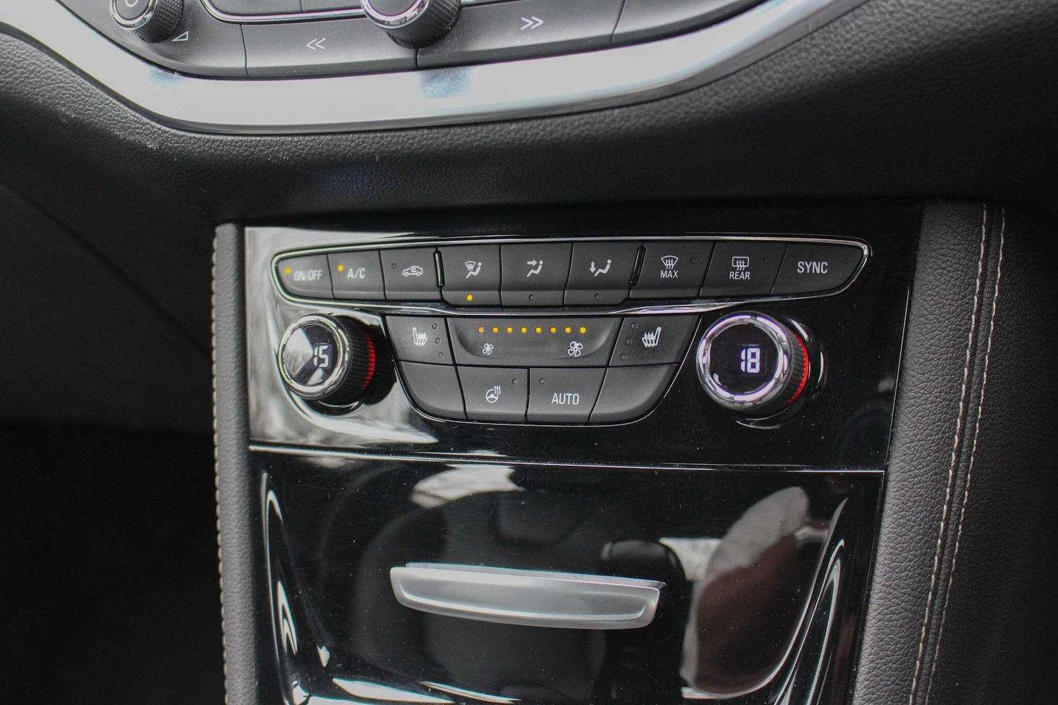 Used Vauxhall Astra 2017 for sale - 77799119: Photo 33