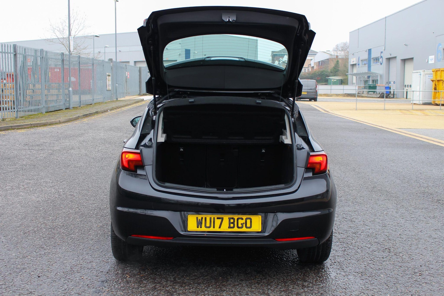 Used Vauxhall Astra 2017 for sale - 77799119: Photo 8