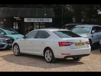 Used Skoda Superb 2017 for sale - 74161365: Photo