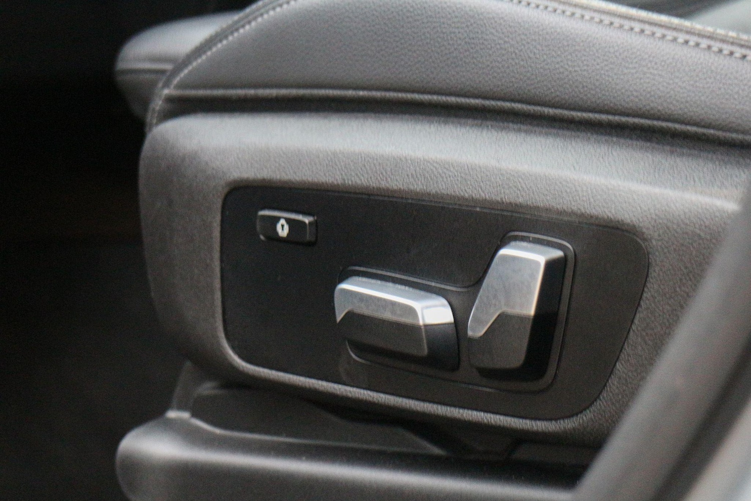 Used BMW X4 for sale - 76727954: Photo 43