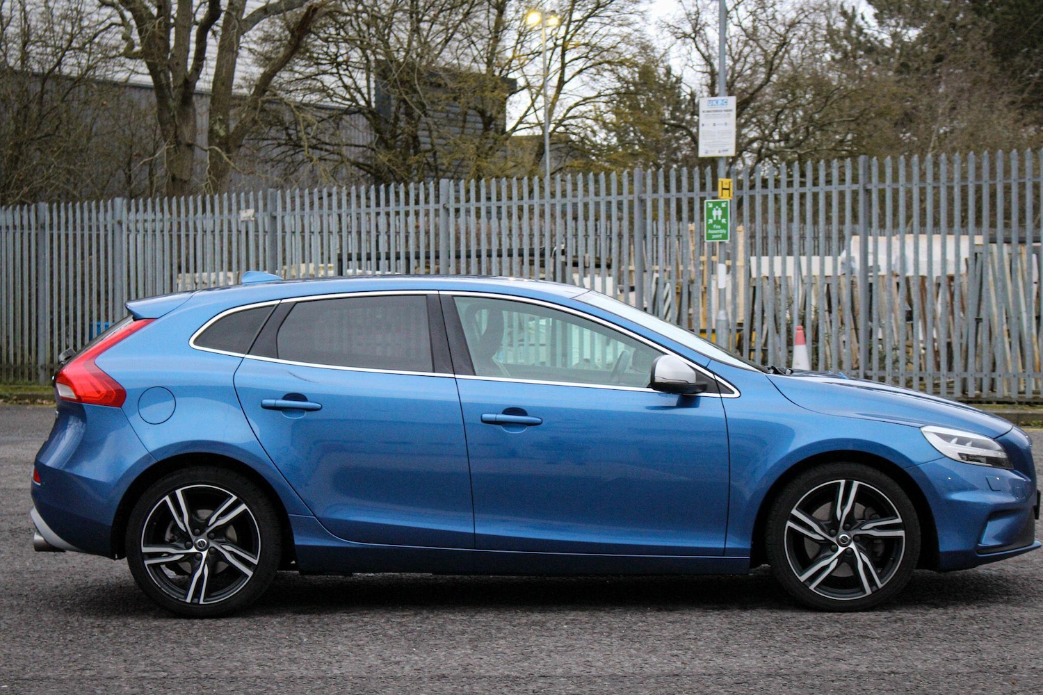Used Volvo V40 2018 for sale - 77637464: Photo 14
