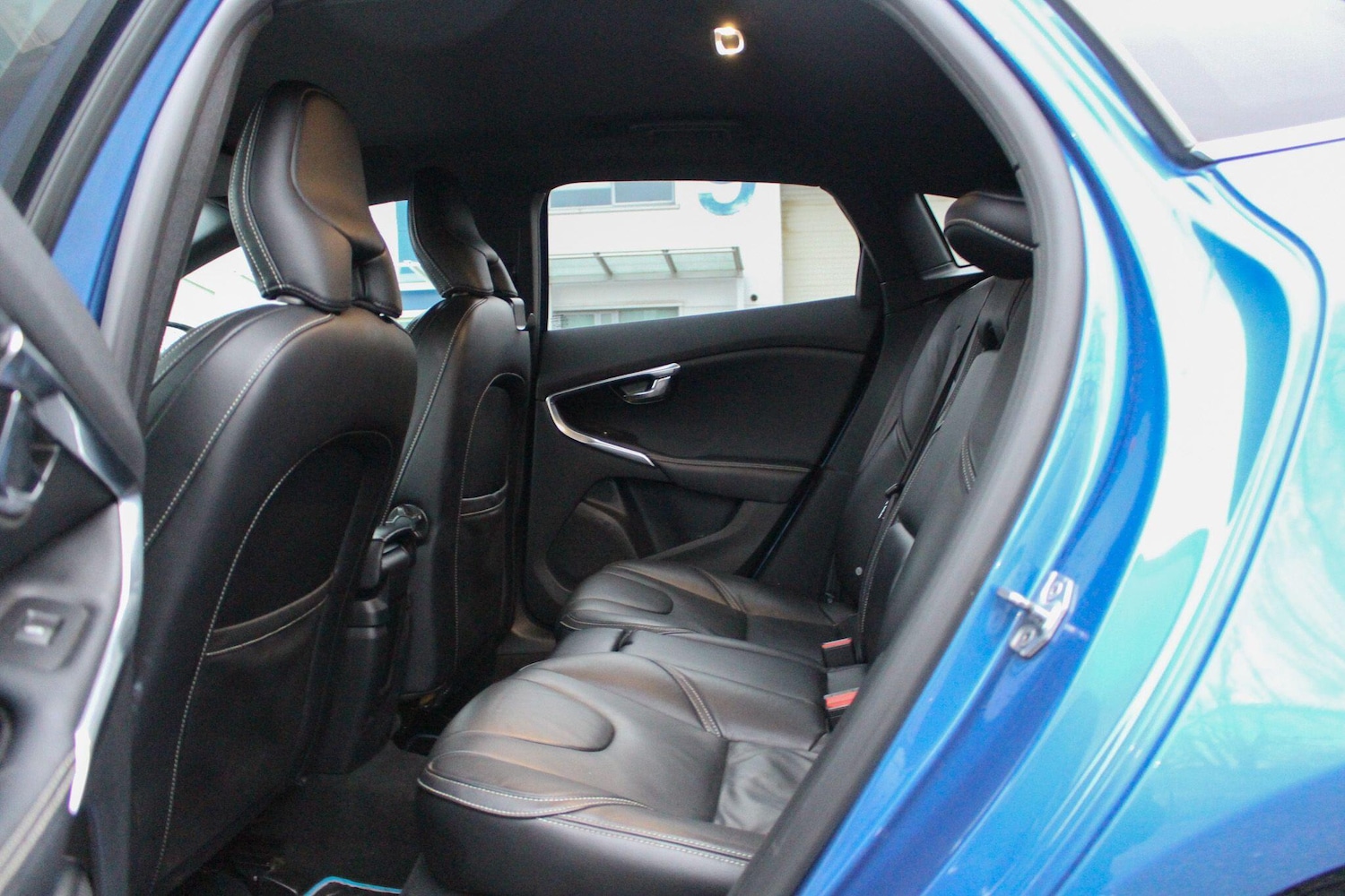 Used Volvo V40 2018 for sale - 77637464: Photo 27