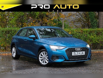 2021 (21) - 30 TDI Technik 5dr