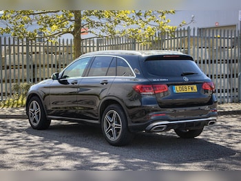 Used Mercedes-Benz GLC 2019 for sale - 78517105: Photo