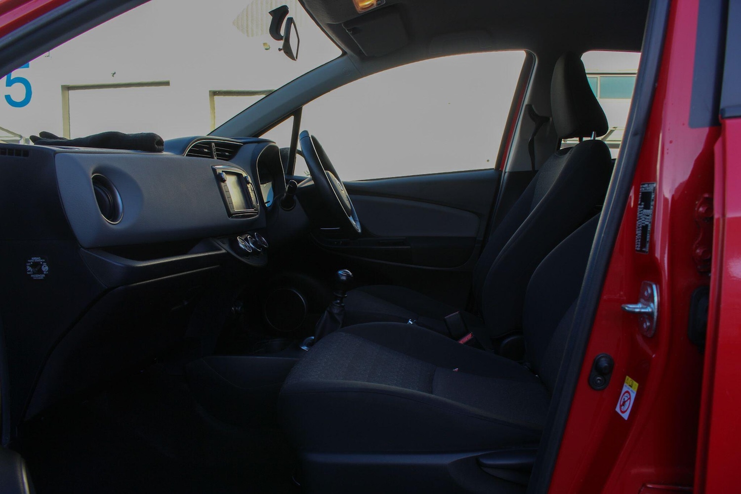 Used Toyota Yaris 2016 for sale - 77091159: Photo 25