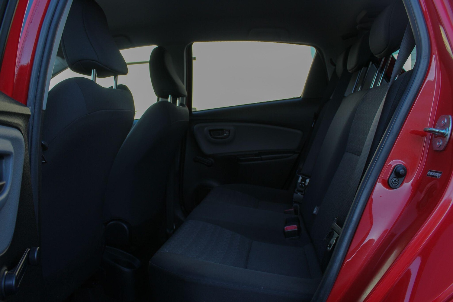 Used Toyota Yaris 2016 for sale - 77091159: Photo 26