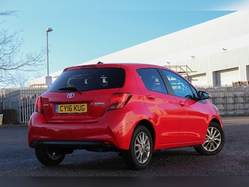 Used Toyota Yaris 2016 for sale - 77091159: Photo