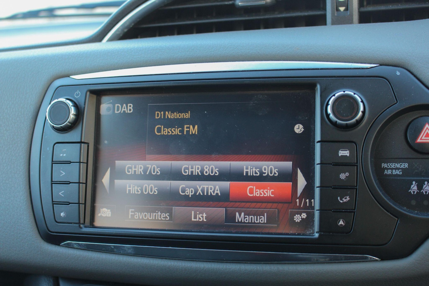 Used Toyota Yaris 2016 for sale - 77091159: Photo 43