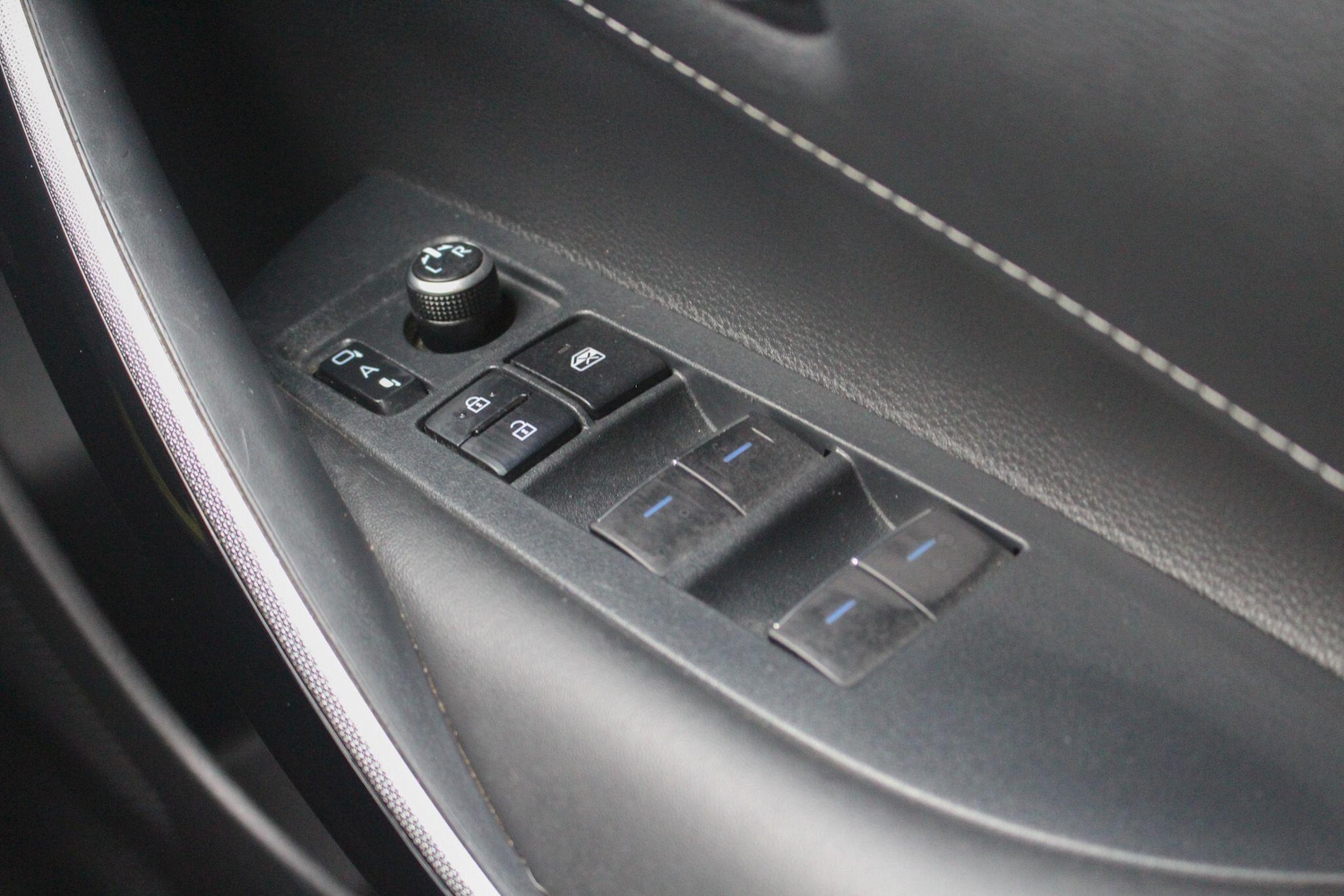 Used Toyota Corolla for sale - 77290833: Photo 34