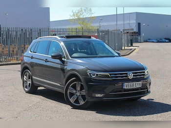 Used Volkswagen Tiguan 2018 for sale - 78388317: Photo