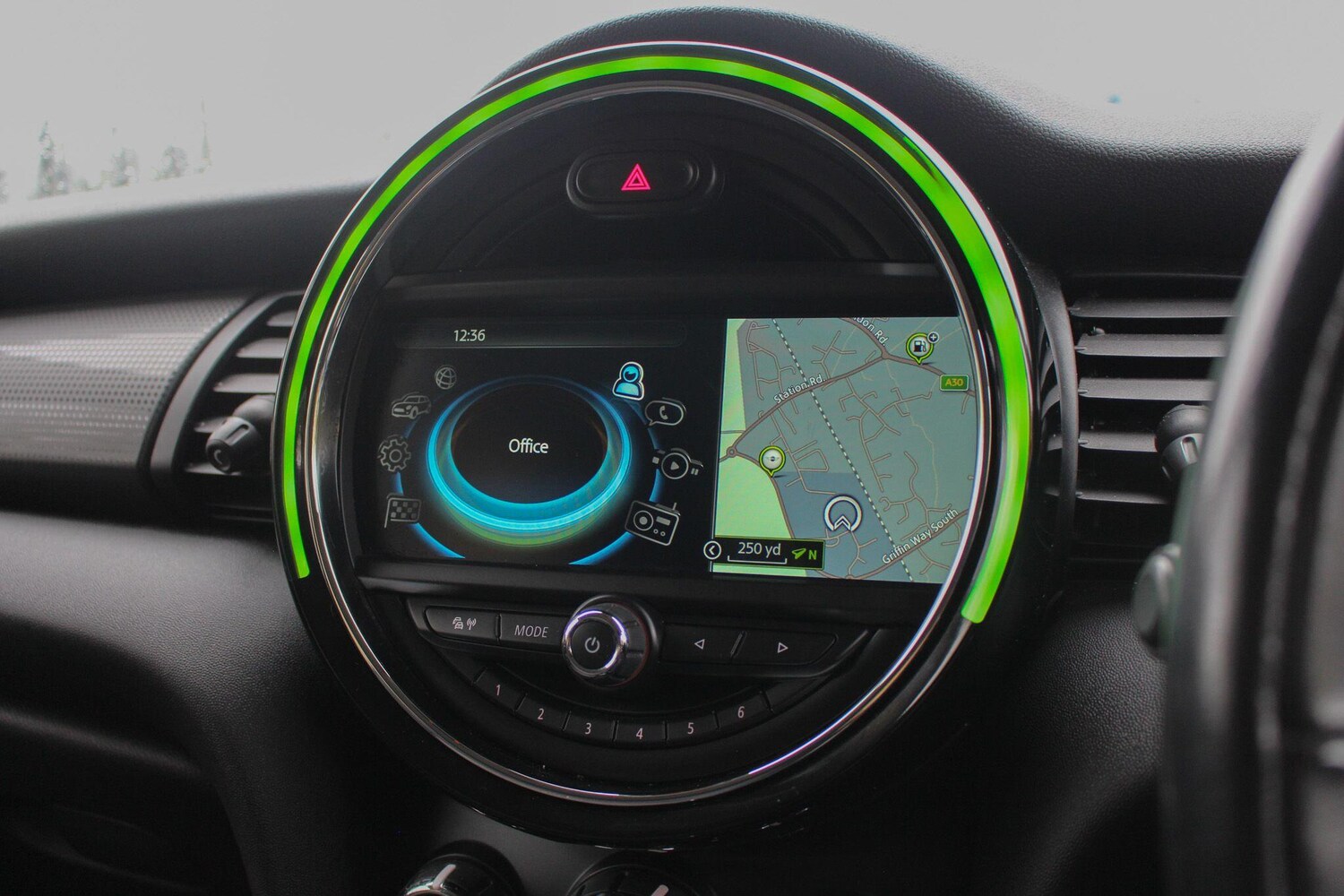 Used MINI Hatch 2017 for sale - 76633651: Photo 38