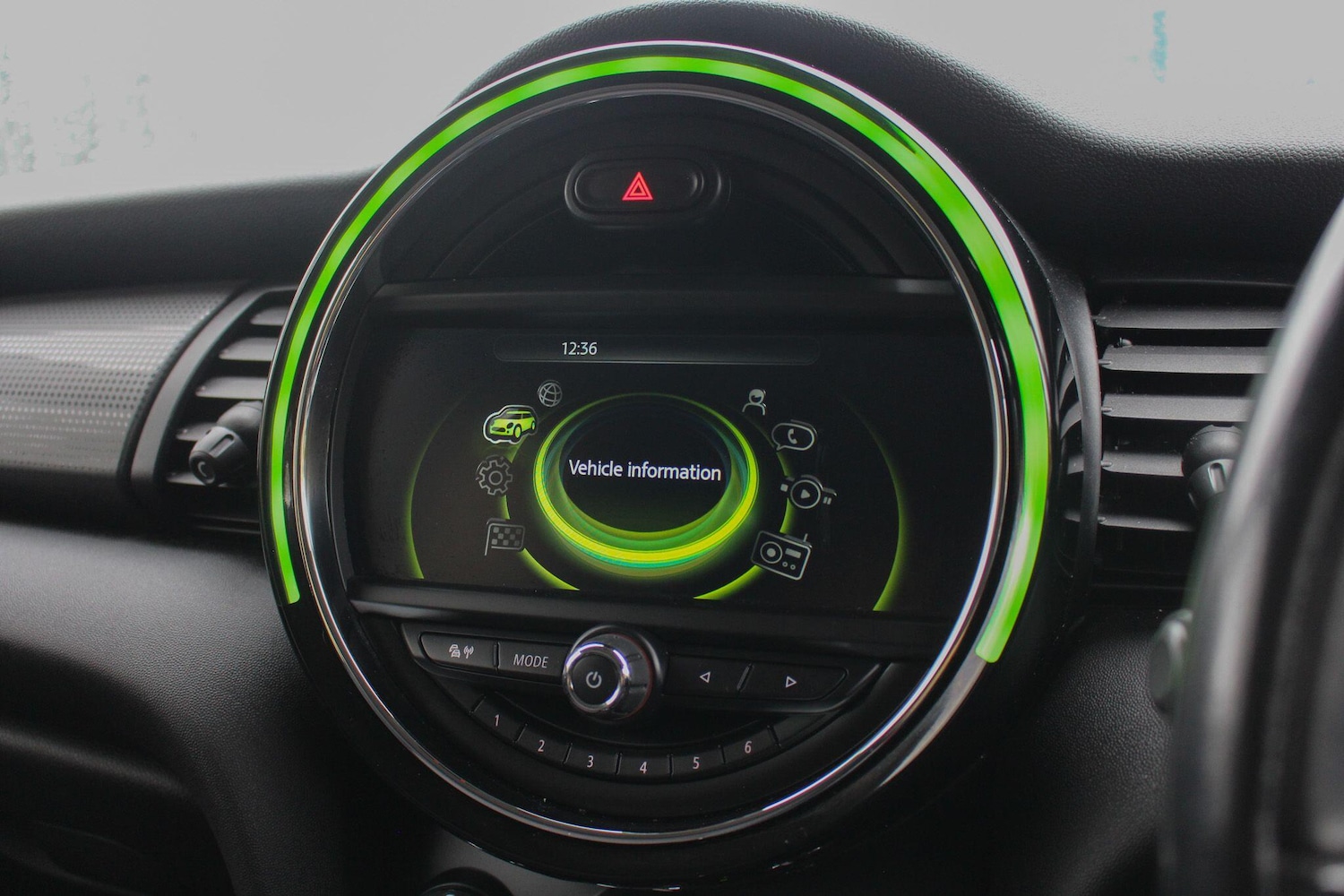 Used MINI Hatch 2017 for sale - 76633651: Photo 39