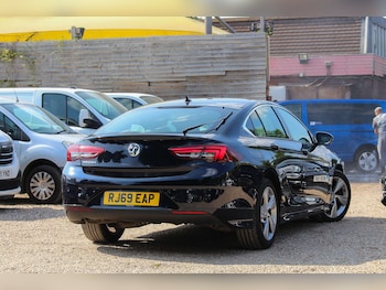 Used Vauxhall Insignia 2019 for sale - 75609563: Photo