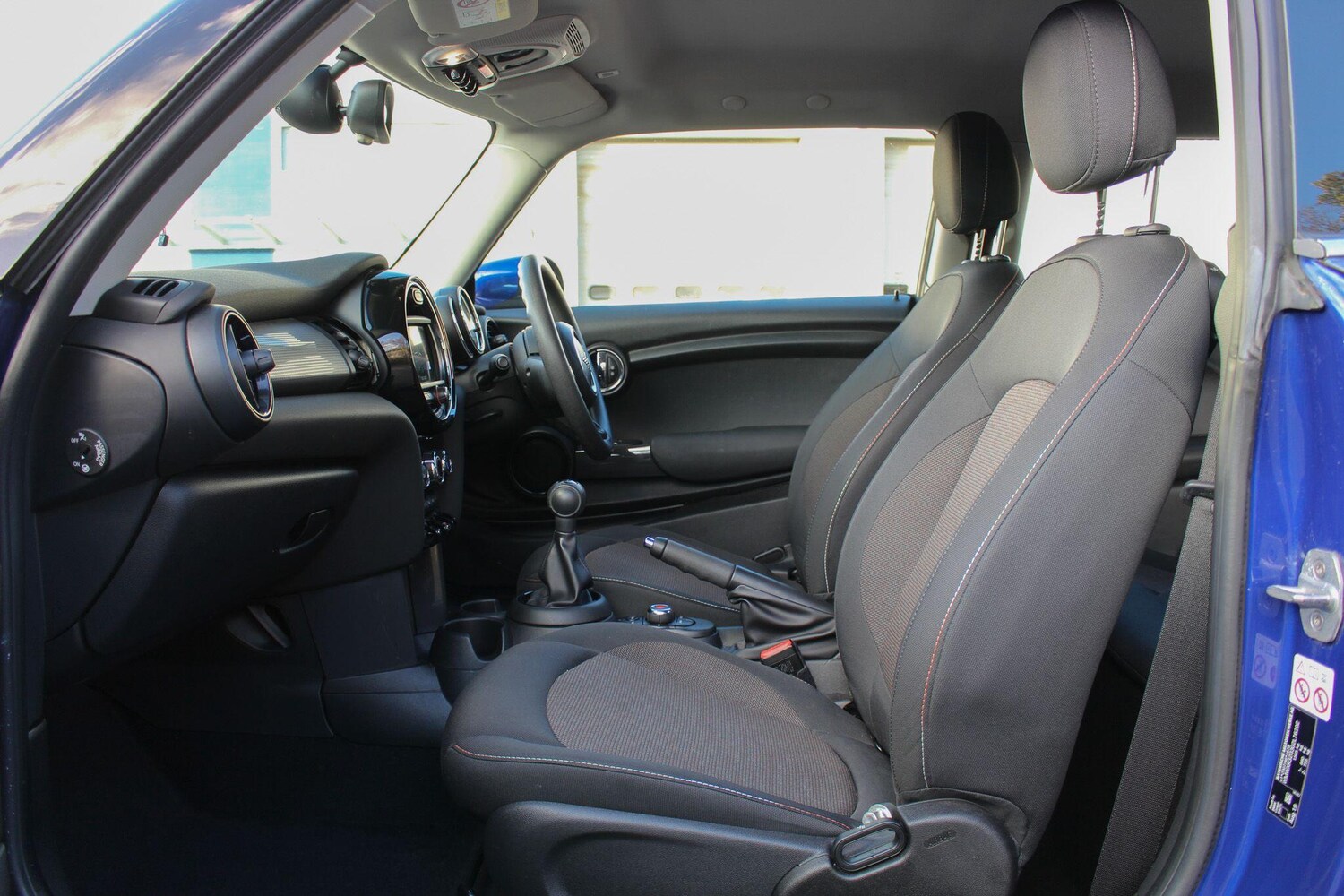 Used MINI Hatch 2019 for sale - 76759375: Photo 17