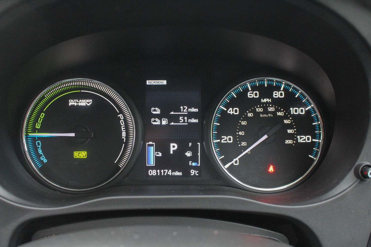 Used Mitsubishi Outlander 2018 for sale - 76336100: Photo 35