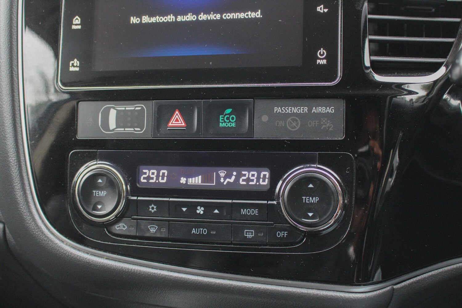 Used Mitsubishi Outlander 2018 for sale - 76336100: Photo 39