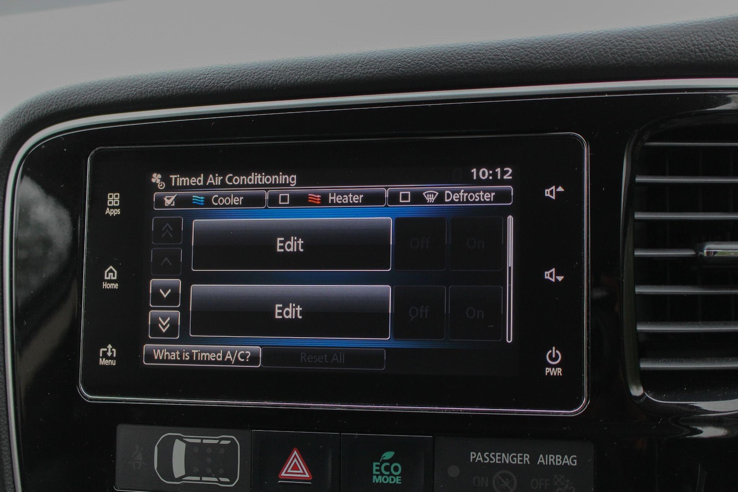 Used Mitsubishi Outlander 2018 for sale - 76336100: Photo 47