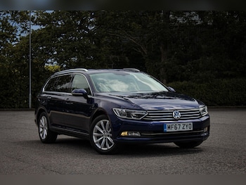 Used Volkswagen Passat 2017 for sale - 78897910: Photo