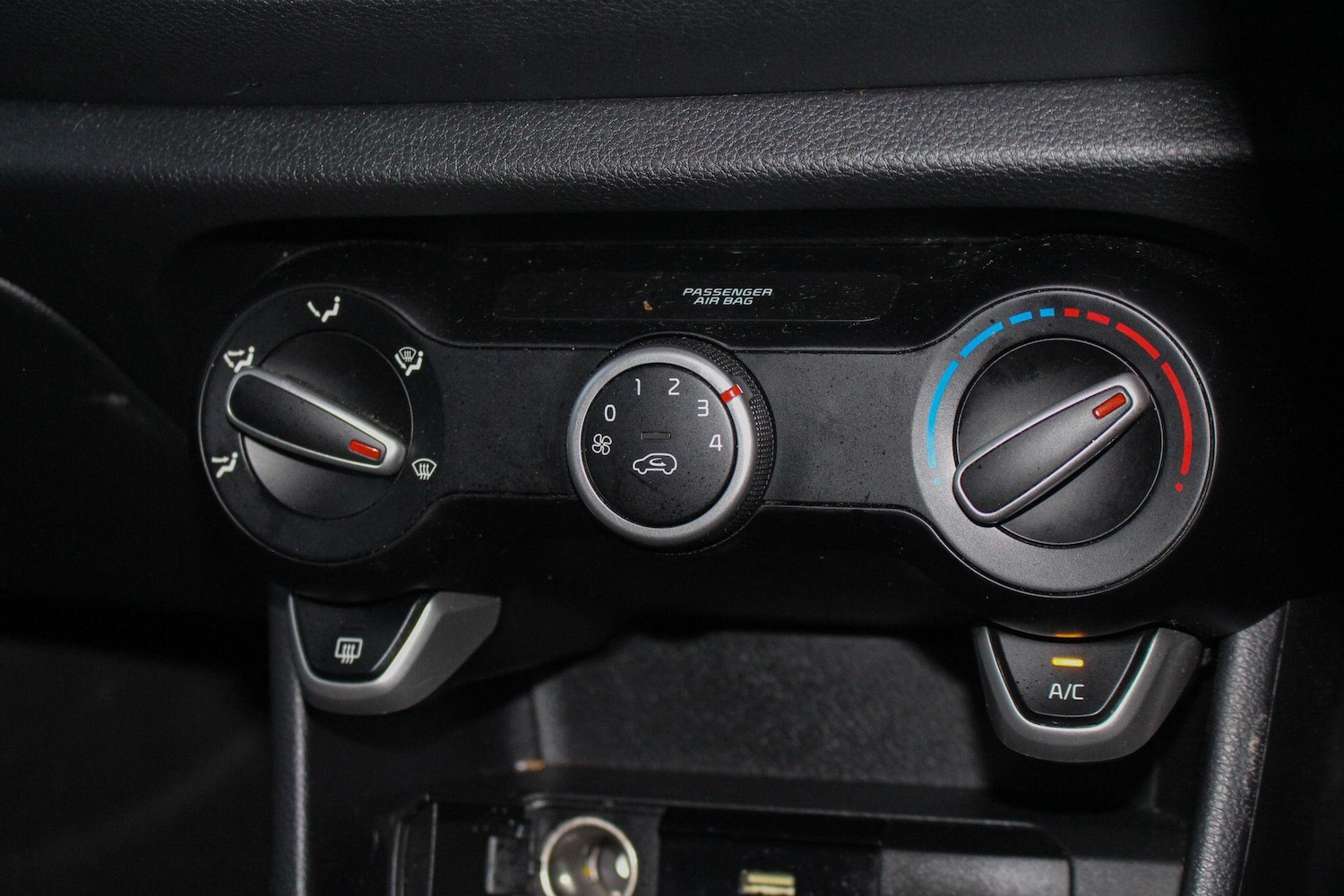 Used Kia Picanto for sale - 77305935: Photo 38