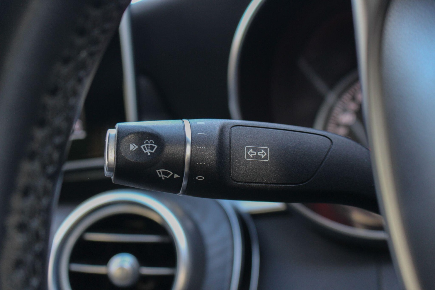 Used Mercedes-Benz C Class 2018 for sale - 78062632: Photo 32