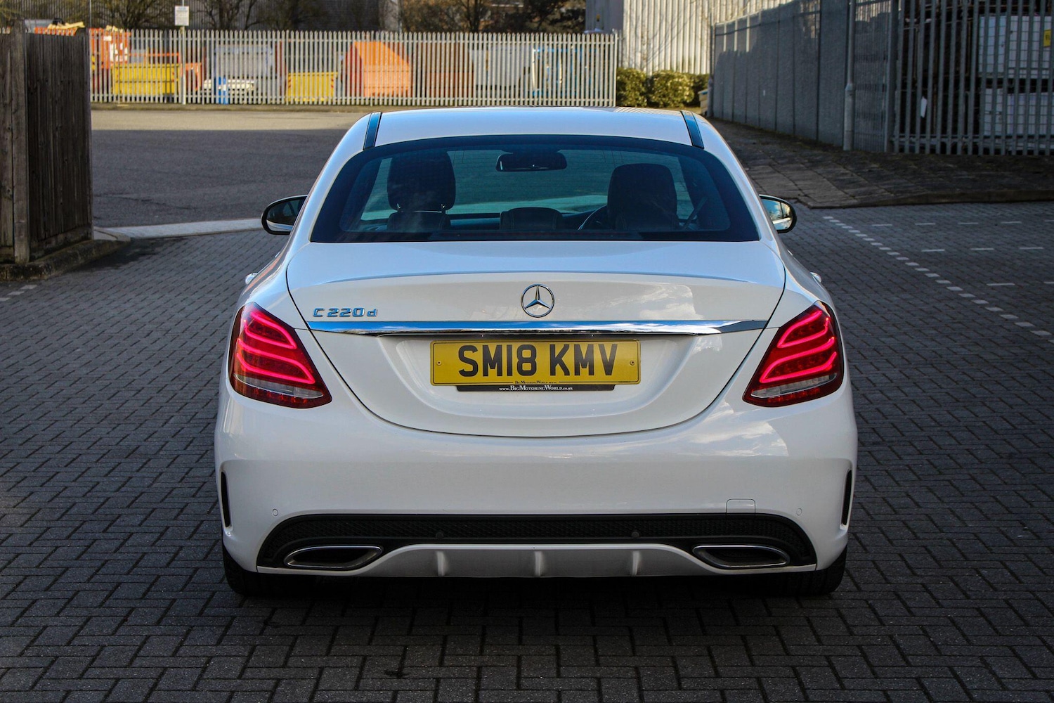 Used Mercedes-Benz C Class 2018 for sale - 78062632: Photo 4