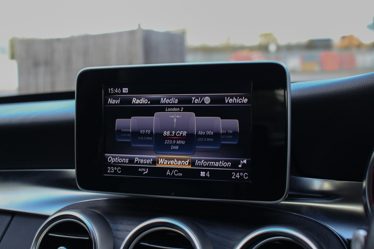 Used Mercedes-Benz C Class 2018 for sale - 78062632: Photo 46