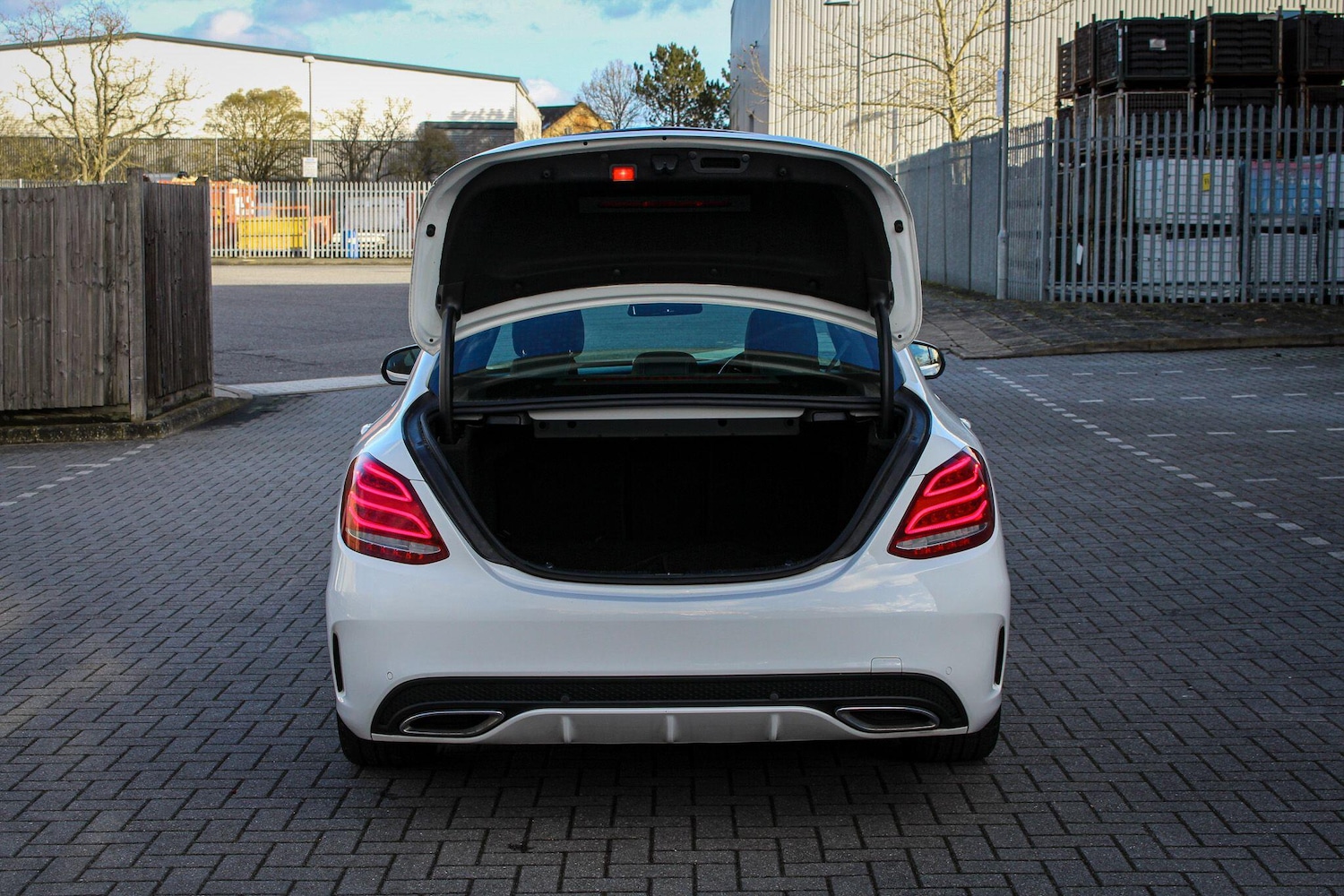 Used Mercedes-Benz C Class 2018 for sale - 78062632: Photo 7