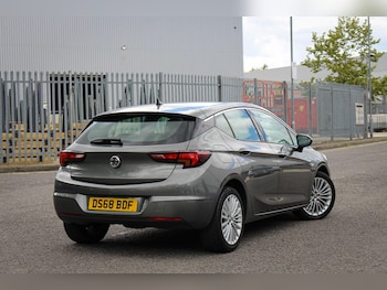 Used Vauxhall Astra 2018 for sale - 78842467: Photo