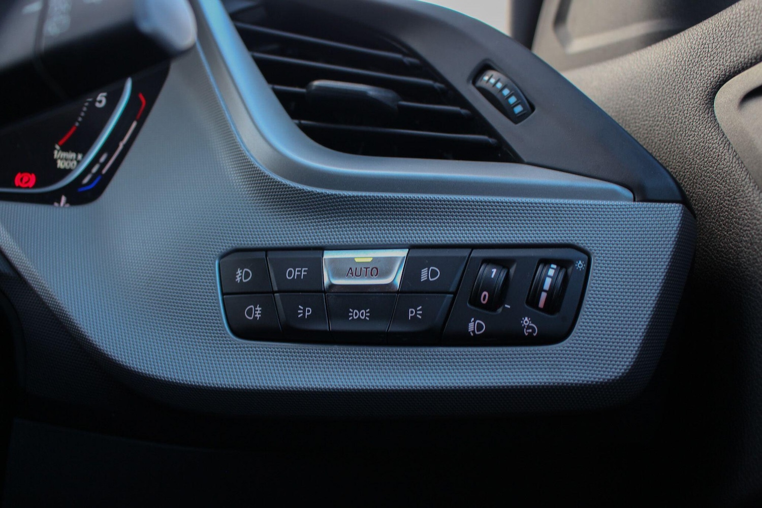 Used BMW 1 Series 2021 for sale - 77191124: Photo 32