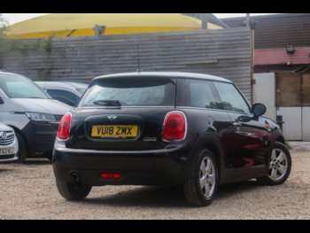 Used MINI Hatch 2018 for sale - 75140521: Photo