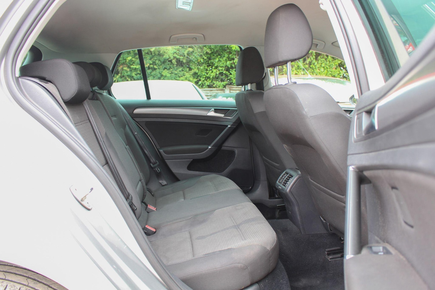 Used Volkswagen Golf 2018 for sale - 77040855: Photo 24