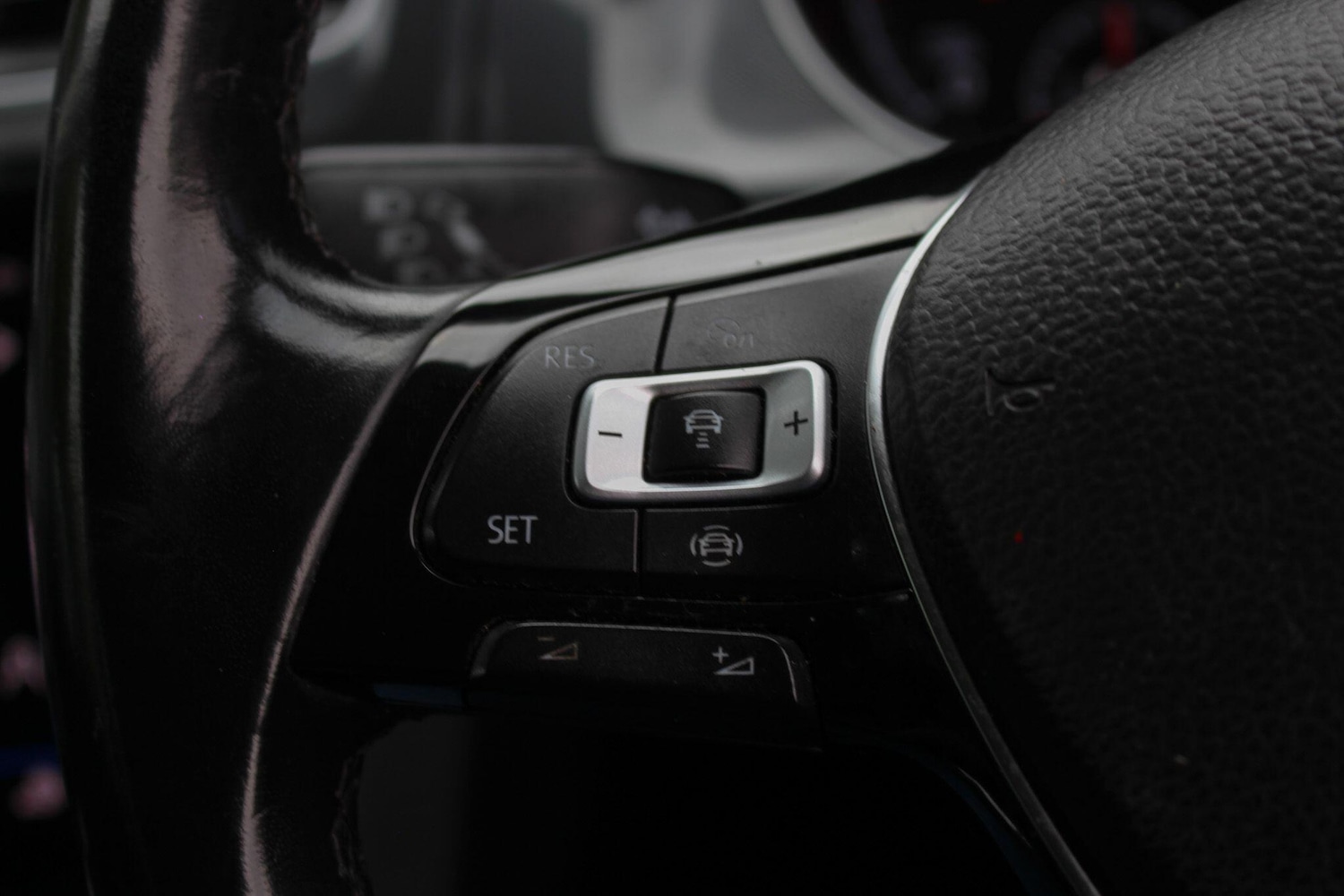 Used Volkswagen Golf 2018 for sale - 77040855: Photo 31