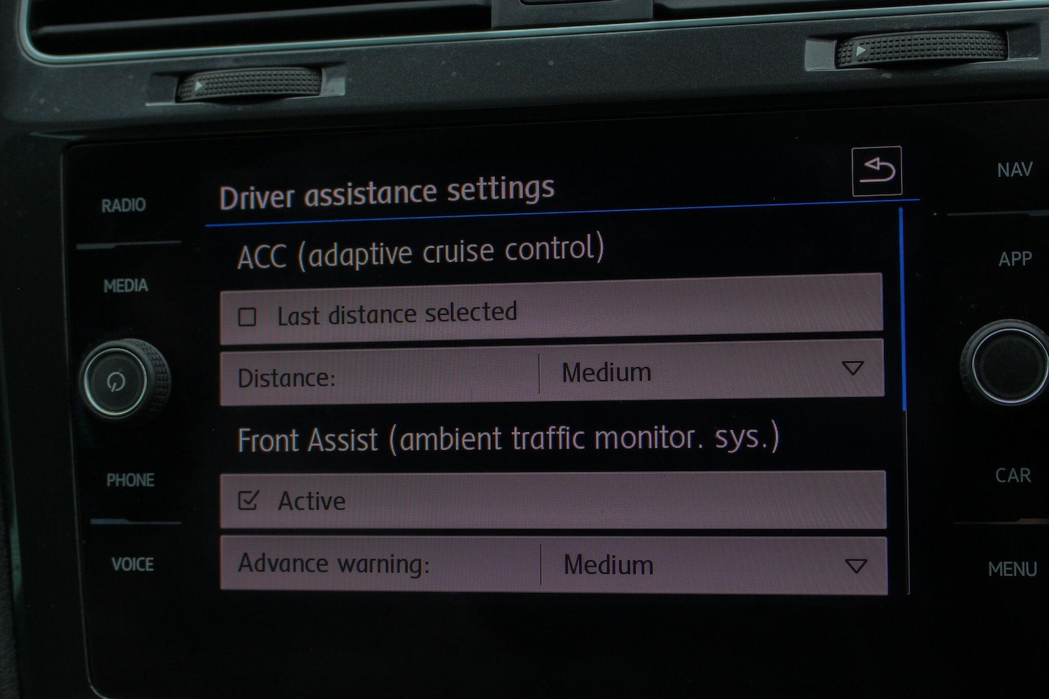 Used Volkswagen Golf 2018 for sale - 77040855: Photo 49