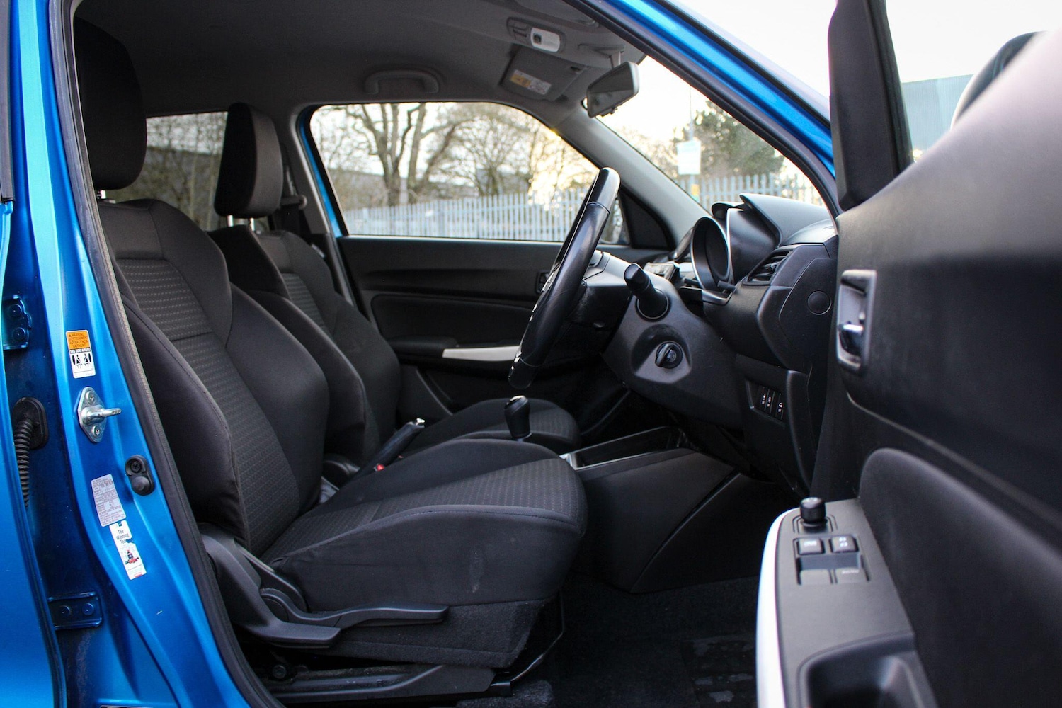 Used Suzuki Swift 2020 for sale - 77255225: Photo 24