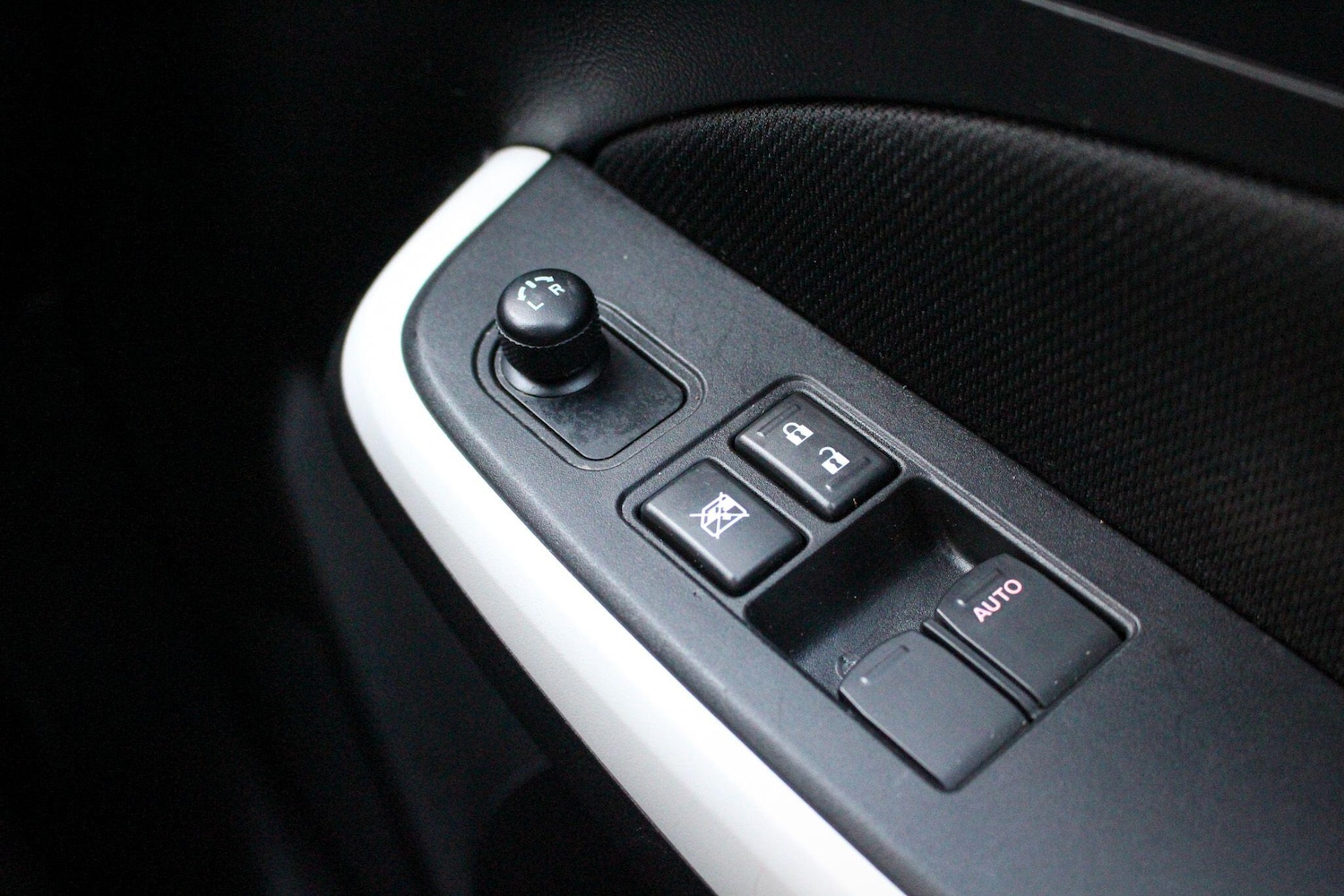 Used Suzuki Swift 2020 for sale - 77255225: Photo 25