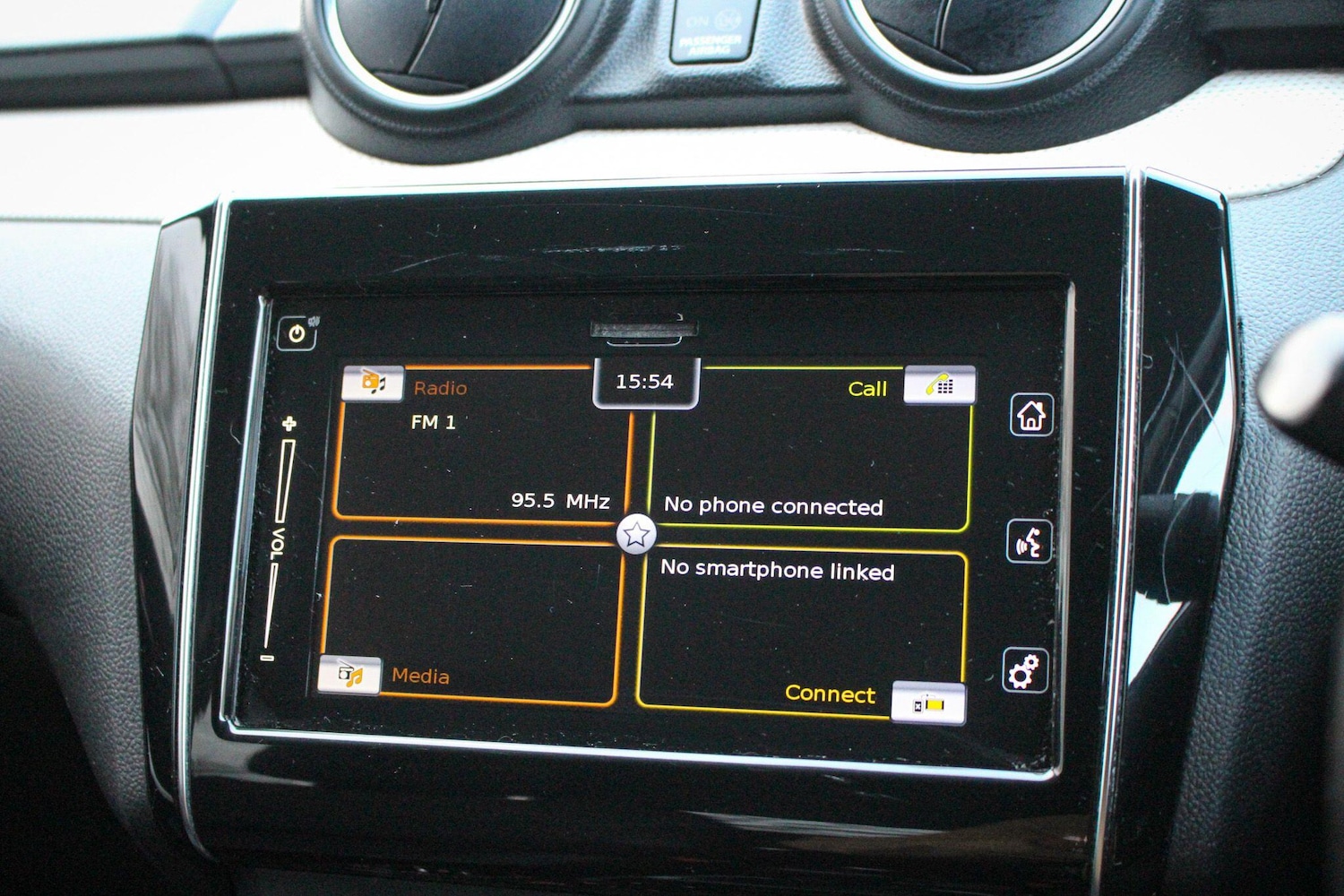 Used Suzuki Swift 2020 for sale - 77255225: Photo 35