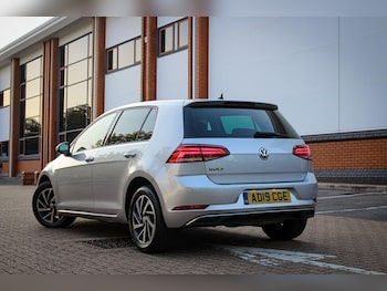 Used Volkswagen Golf 2019 for sale - 79106259: Photo
