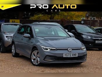 Volkswagen - Golf