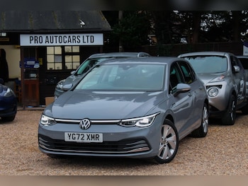 Used Volkswagen Golf 2022 for sale - 76260475: Photo 2