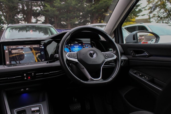 Used Volkswagen Golf 2022 for sale - 76260475: Photo 33