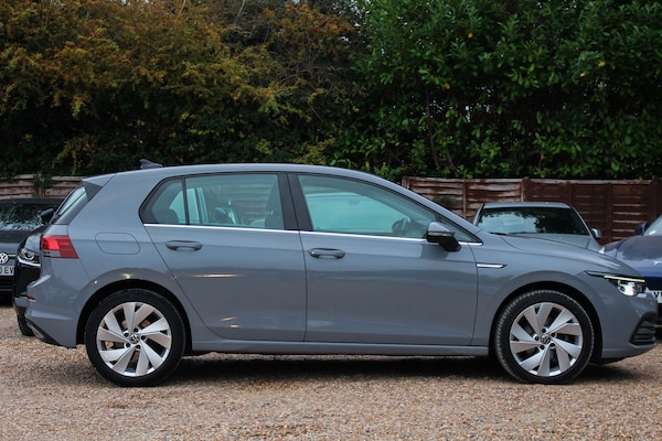 Used Volkswagen Golf 2022 for sale - 76260475: Photo 8