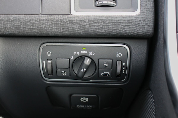 Used Volvo XC60 2013 for sale - 76200032: Photo 31