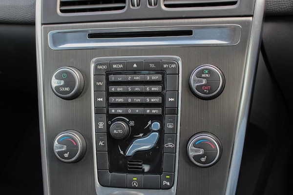 Used Volvo XC60 2013 for sale - 76200032: Photo 37