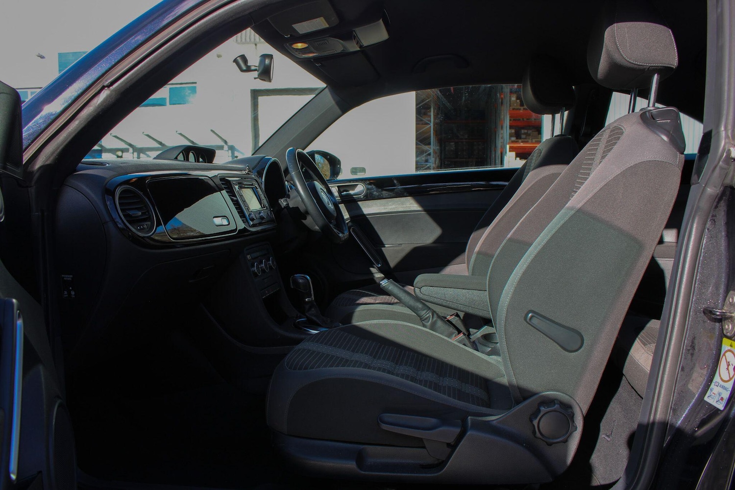 Used Volkswagen Beetle 2014 for sale - 77439662: Photo 25