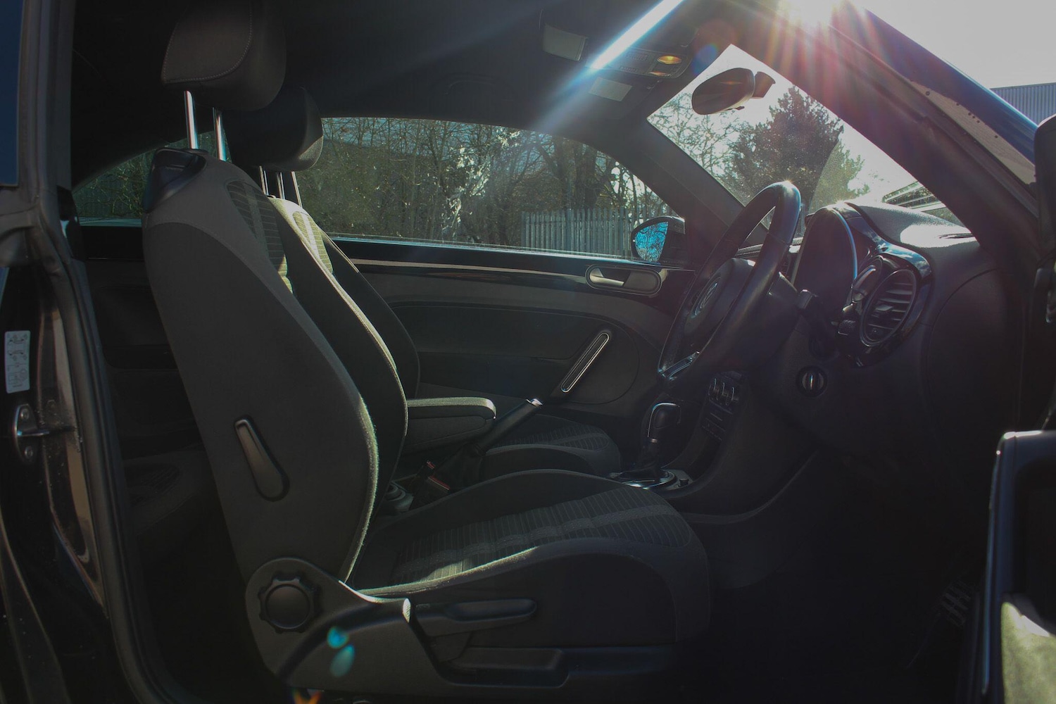 Used Volkswagen Beetle 2014 for sale - 77439662: Photo 29