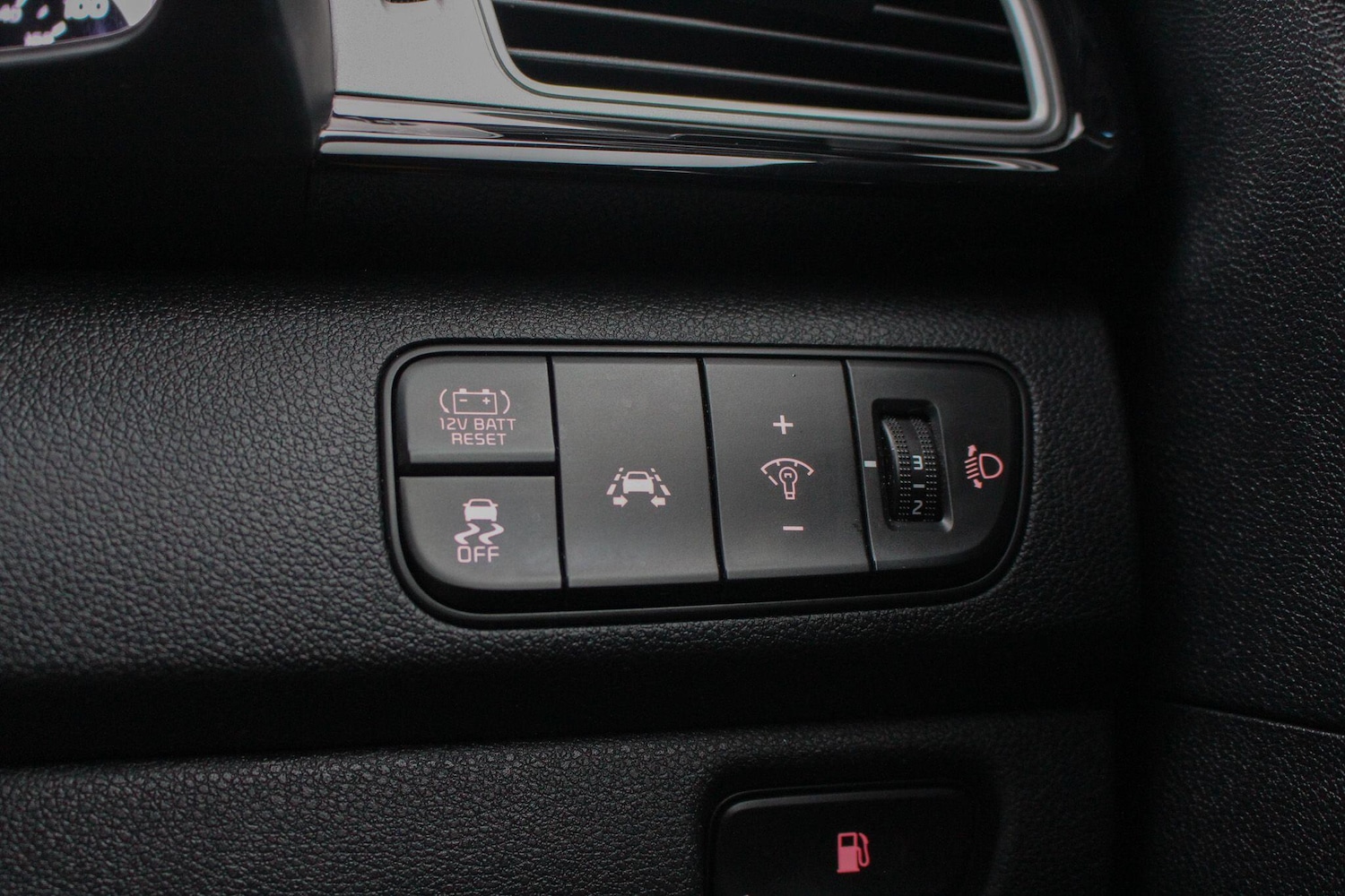 Used Kia Niro 2018 for sale - 77456334: Photo 34