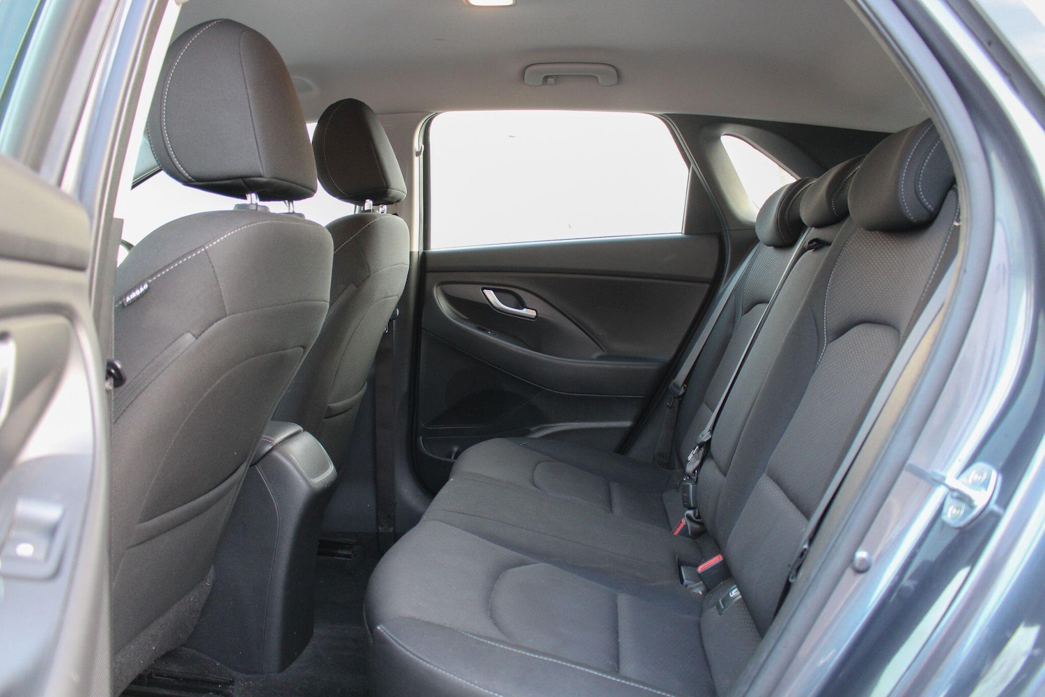 Used Hyundai i30 2018 for sale - 77783053: Photo 19