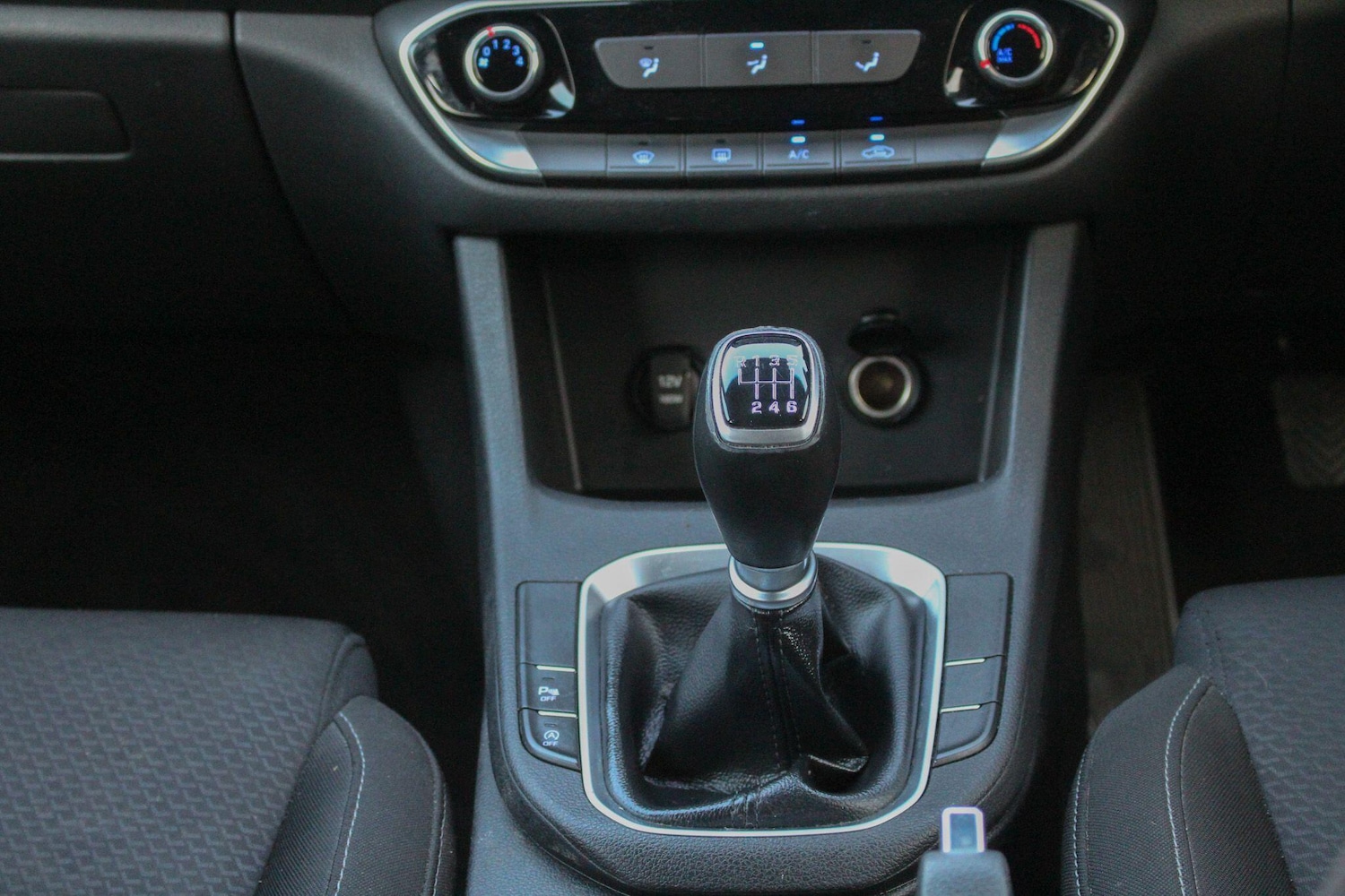 Used Hyundai i30 2018 for sale - 77783053: Photo 21