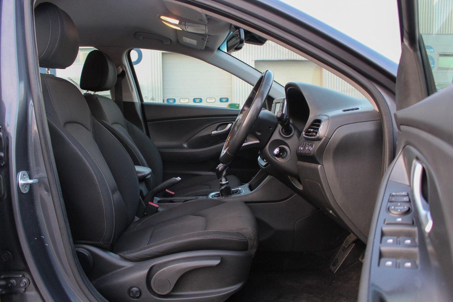 Used Hyundai i30 2018 for sale - 77783053: Photo 24