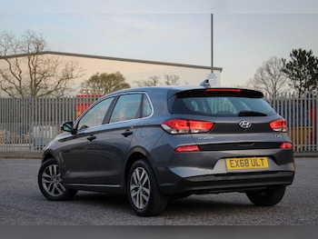 Used Hyundai i30 2018 for sale - 77783053: Photo